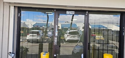 7200-7256 NW 31st St, Miami, FL à louer Photo intérieure– Image 1 sur 5