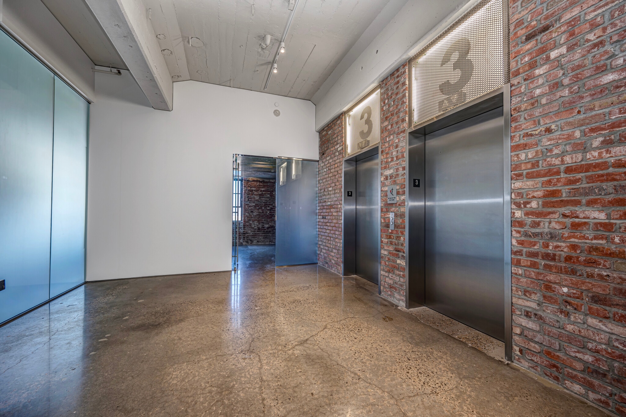 1101 N Broadway Ave, Oklahoma City, OK à louer Photo intérieure– Image 1 sur 1