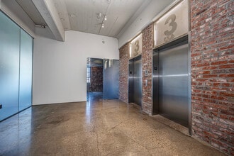 1101 N Broadway Ave, Oklahoma City, OK à louer Photo intérieure– Image 1 sur 1