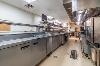 921 S Arbor Vitae, Edwardsville, IL à louer Photo intérieure– Image 1 sur 7