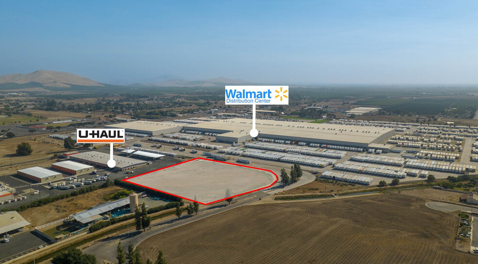 191 W Poplar Ave, Porterville, CA à vendre - Photo de l’immeuble – Image 3 sur 4