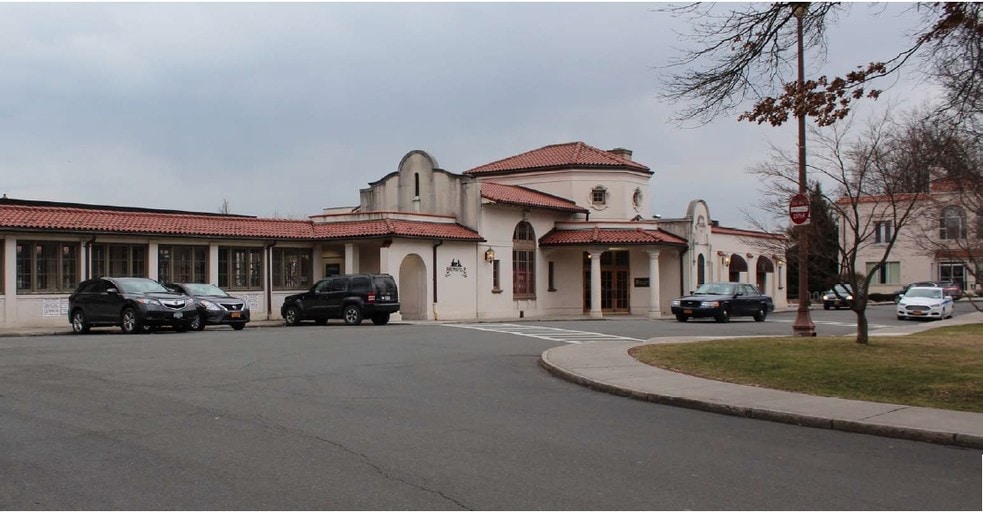 116 Kraft Ave, Bronxville, NY à louer - Photo principale – Image 1 sur 1