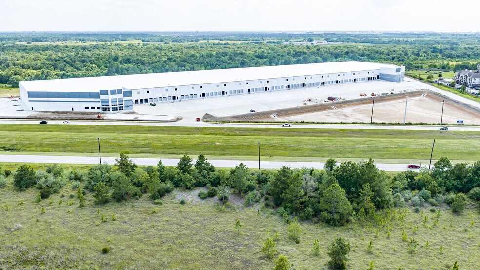 8920 Red Bluff rd, Pasadena, TX à louer - Photo de la construction – Image 1 sur 5