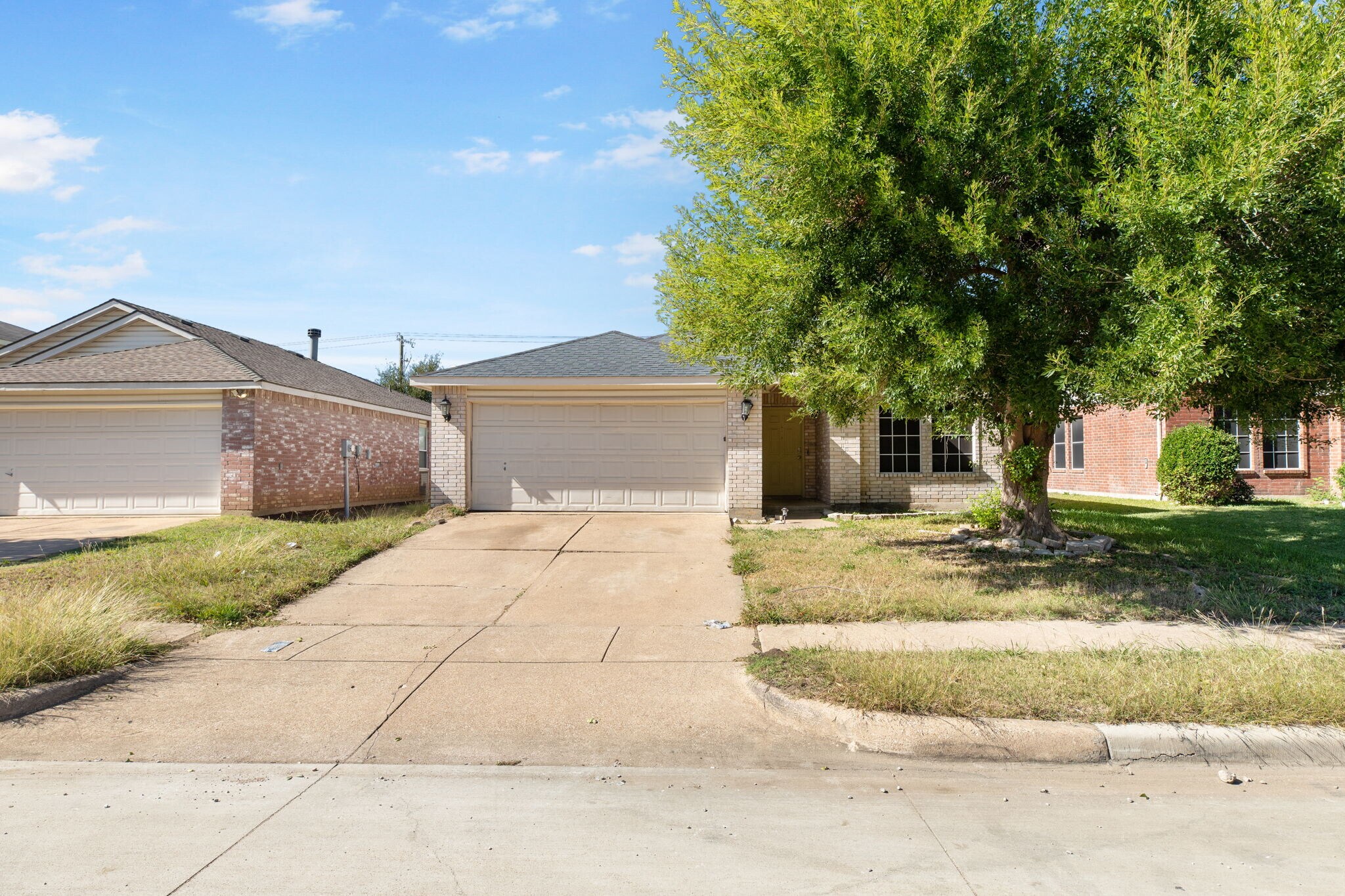 8704 Hunters Creek Dr, Fort Worth, TX à vendre Photo principale– Image 1 sur 4