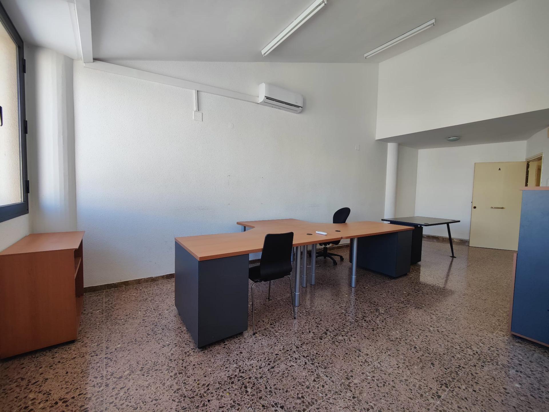 Bureau dans Vilafranca del Penedès, Barcelona à louer Photo intérieure– Image 1 sur 12