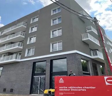 Local d’activités dans Vitry-sur-Seine à louer - Photo de l’immeuble – Image 3 sur 4