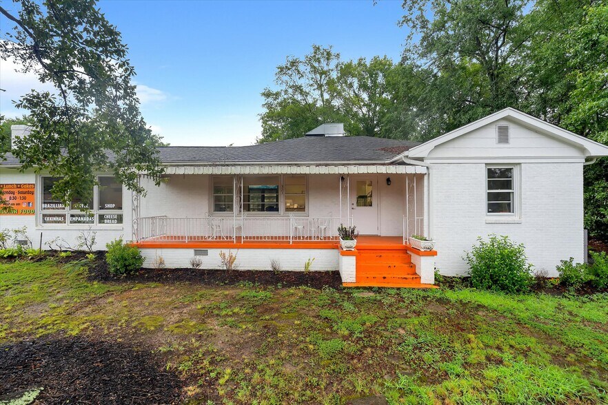 323 W Georgia Rd, Simpsonville, SC à vendre - Photo de l’immeuble – Image 2 sur 29