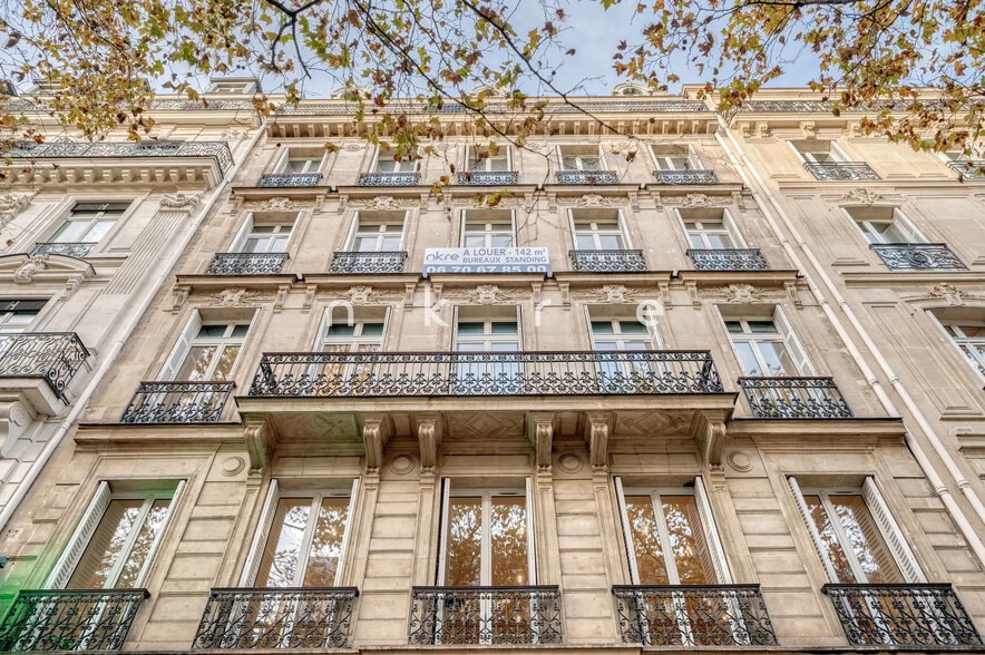 Bureau dans Paris à louer - Photo de l’immeuble – Image 2 sur 18