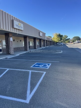 Plus de détails pour 872 Cottonwood Ln, Fernley, NV - Local commercial à louer