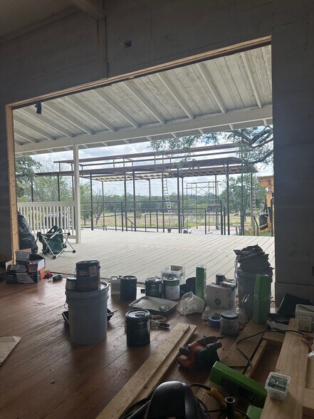 9900 E State Highway 71, Spicewood, TX à louer - Photo de l’immeuble – Image 3 sur 9