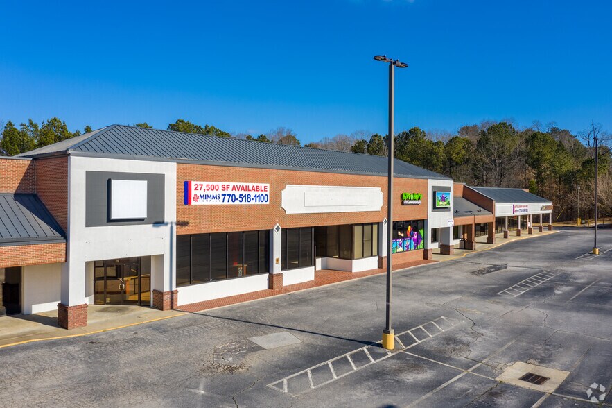6375 Spalding Dr, Norcross, GA à louer - Photo de l’immeuble – Image 2 sur 10