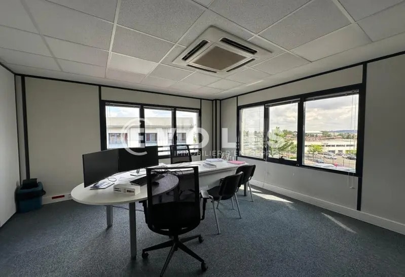 65 Rue Henri Depagneux, Limas à louer - Photo intérieure – Image 1 sur 3