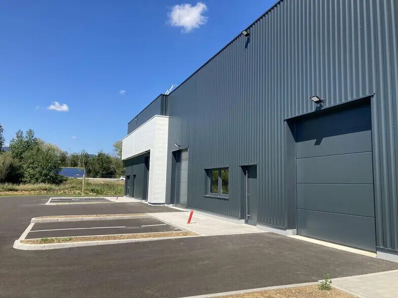 Local d'activités dans Goxwiller à vendre - Photo de l’immeuble – Image 2 sur 12