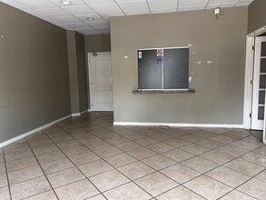 500-598 Riverside Dr, Coral Springs, FL à louer Photo intérieure– Image 1 sur 6