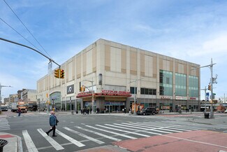 Plus de détails pour 92-25 160th St, Jamaica, NY - Local commercial à louer