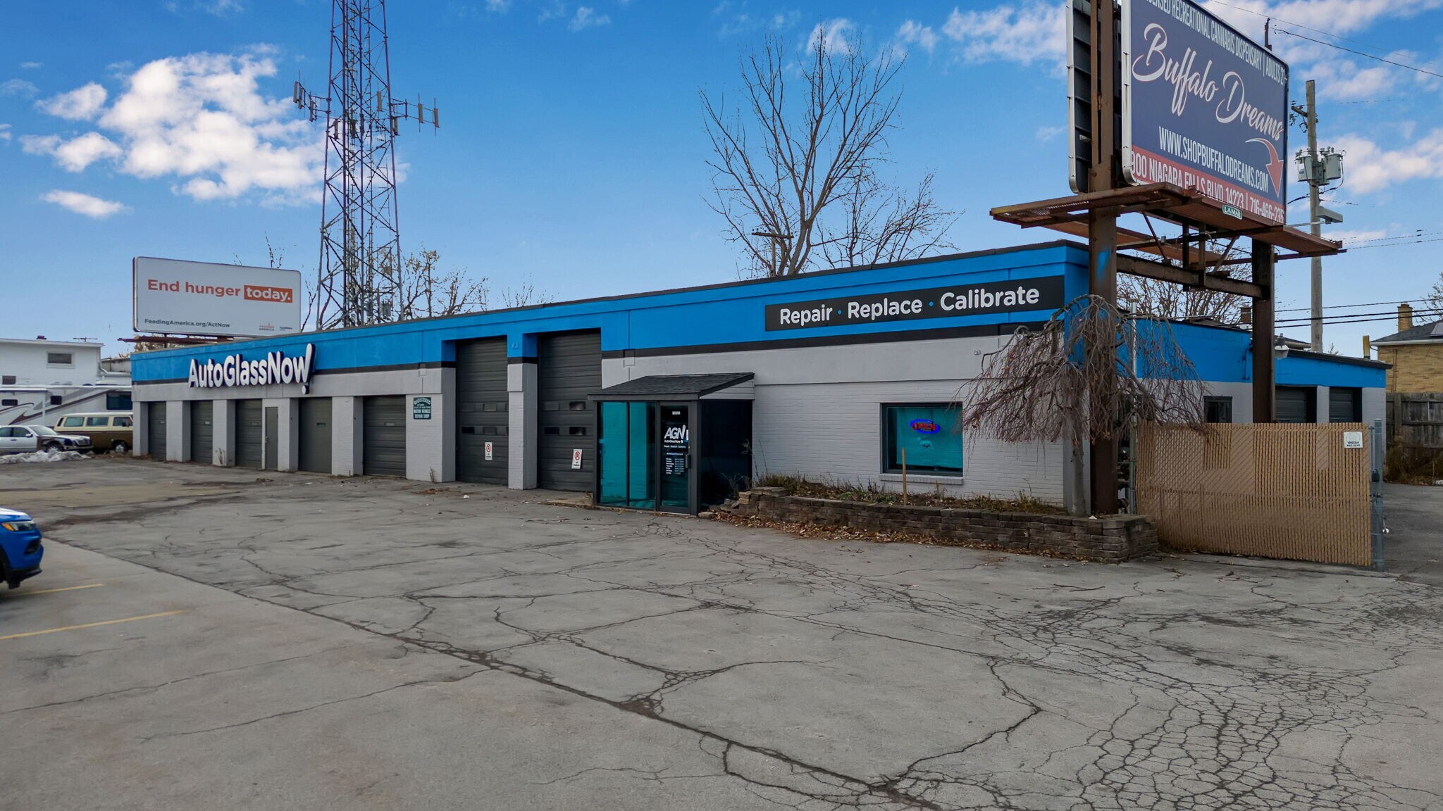 874 Niagara Falls Blvd, Buffalo, NY à vendre Photo principale– Image 1 sur 16