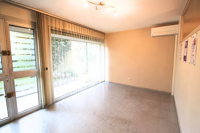 Plus de détails pour 53 Avenue De La République, Saint-Maur-des-Fossés - Local commercial à vendre