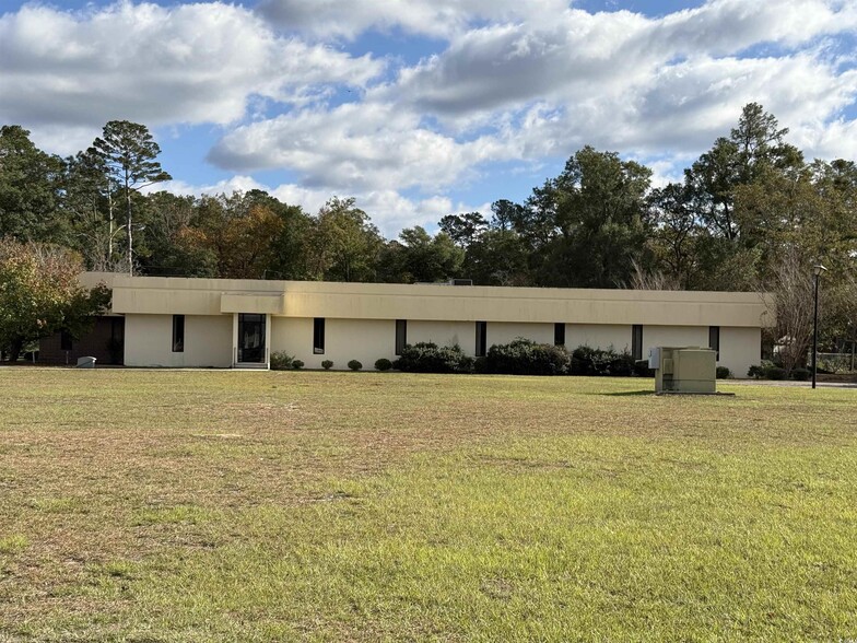 1500 N Longstreet St, Kingstree, SC à vendre - Photo principale – Image 1 sur 5
