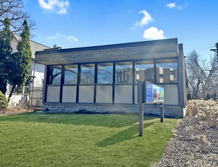 3101 E Franklin Ave, Minneapolis, MN à vendre - Photo de l’immeuble – Image 1 sur 9