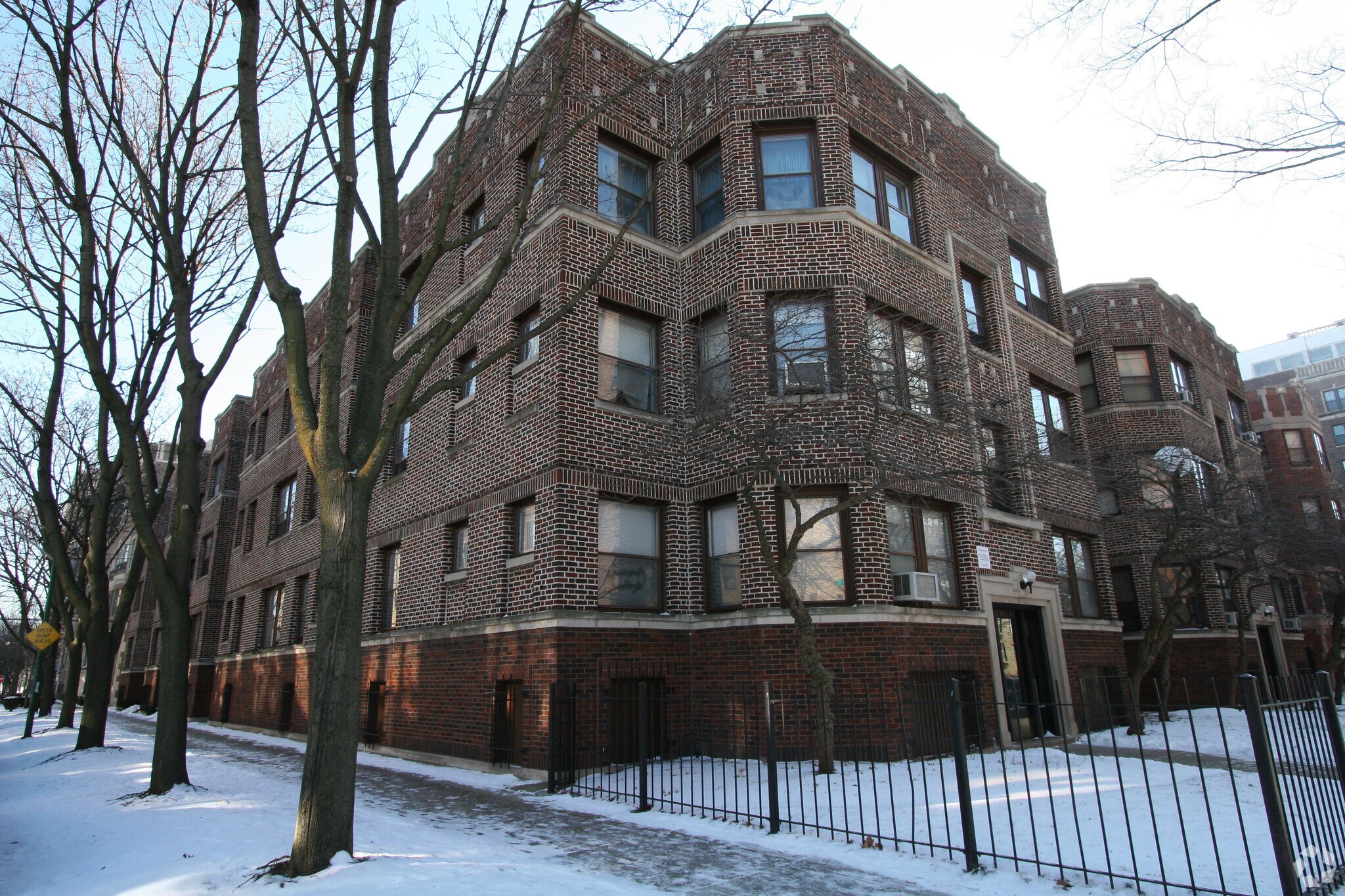 6901-6925 S Crandon Ave, Chicago, IL à vendre Photo principale– Image 1 sur 7