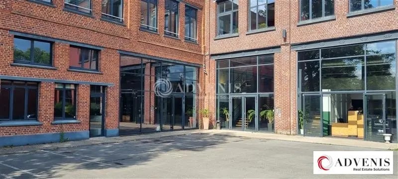 Local commercial dans Roubaix à louer - Photo de l’immeuble – Image 1 sur 7