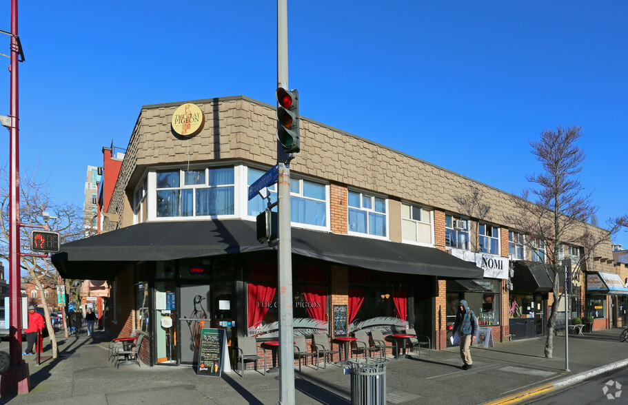 1012 Douglas St, Victoria, BC à louer - Photo principale – Image 1 sur 3