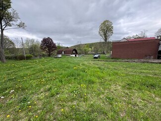Plus de détails pour 57 Circle Dr, Port Crane, NY - Industriel/Logistique à vendre