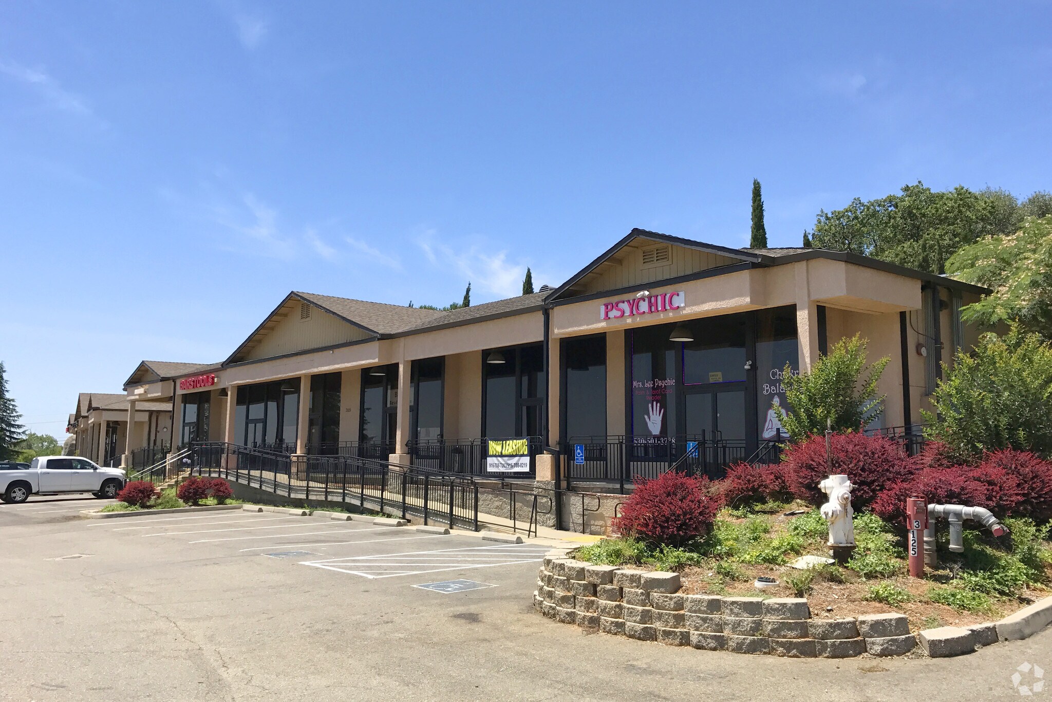 3119 Penryn Rd, Penryn, CA à louer Photo principale– Image 1 sur 6