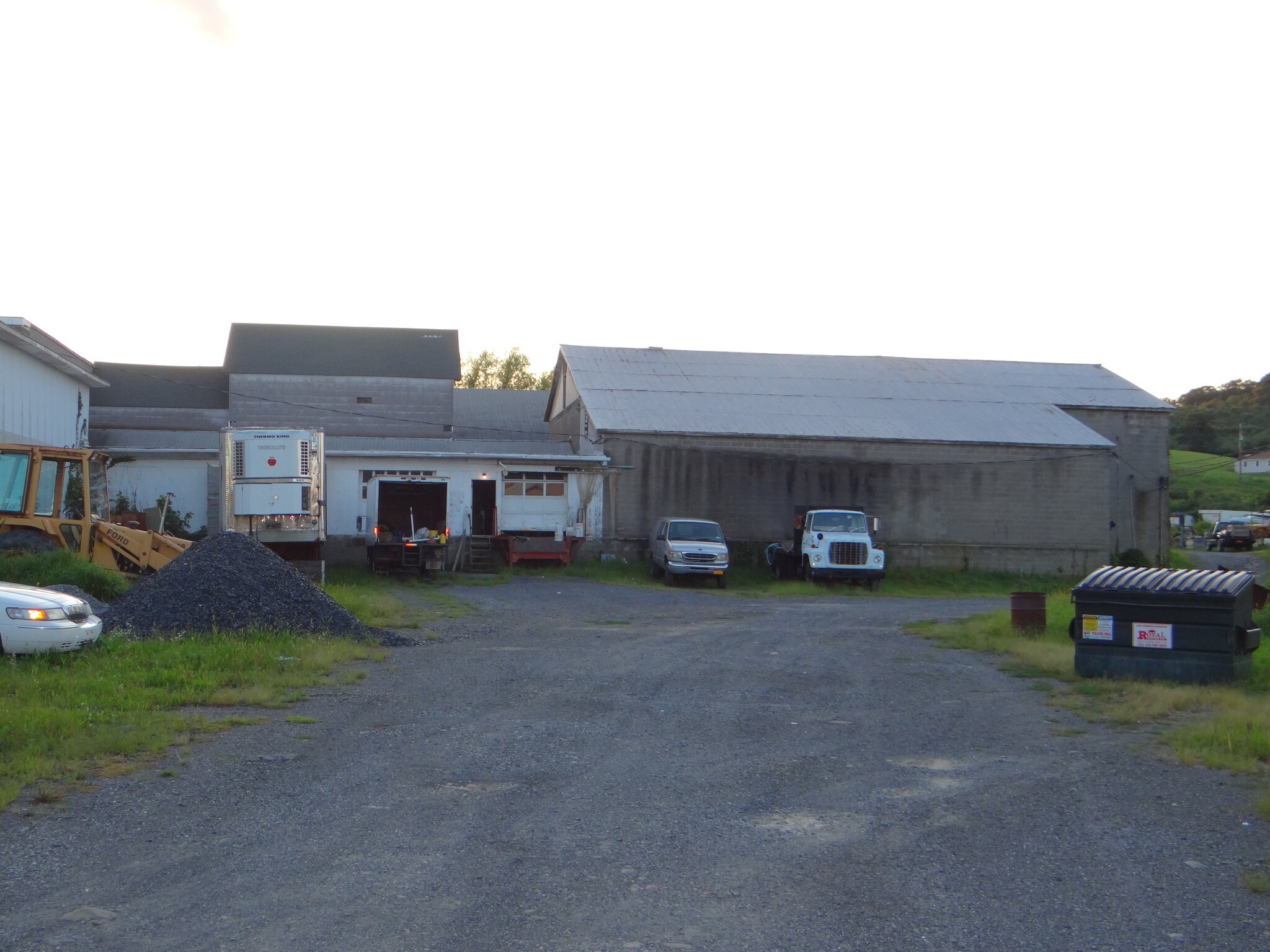275 Lattintown Rd, Marlboro, NY à vendre Photo principale– Image 1 sur 12