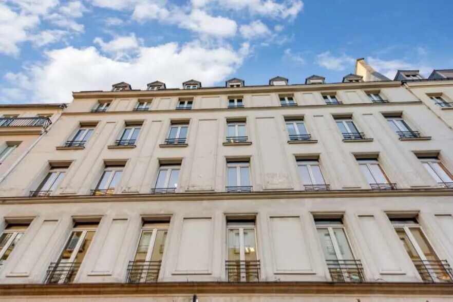 Bureau dans Paris à louer - Photo de l’immeuble – Image 1 sur 5