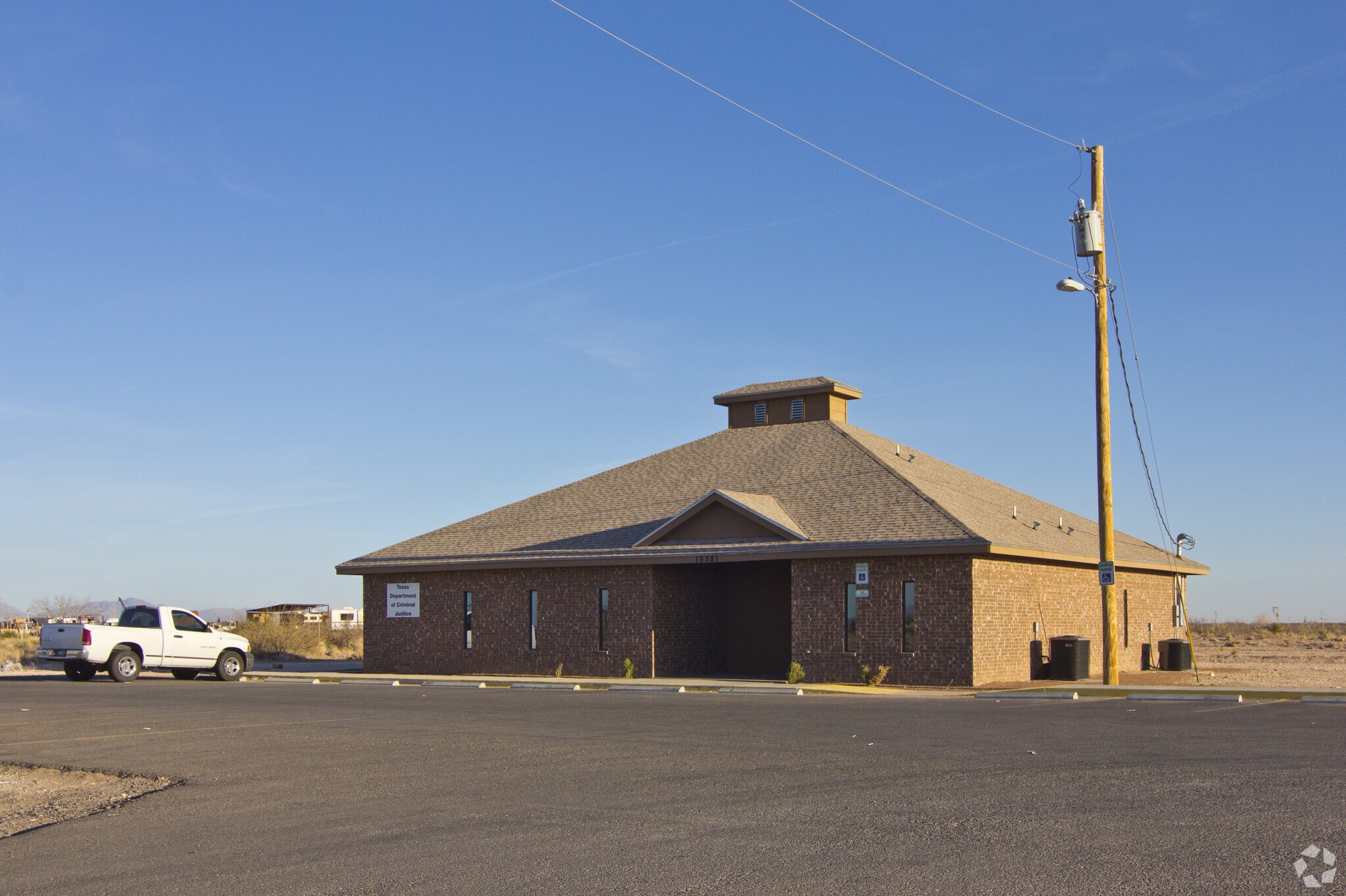 15581 Horizon Blvd, Horizon City, TX à vendre Photo principale– Image 1 sur 3