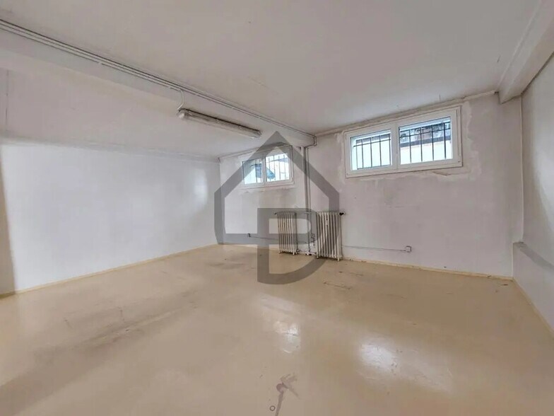 Bureau dans Paris à louer - Photo intérieure – Image 2 sur 4