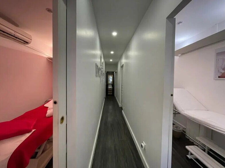 Local commercial dans Nice à vendre - Photo intérieure – Image 2 sur 8