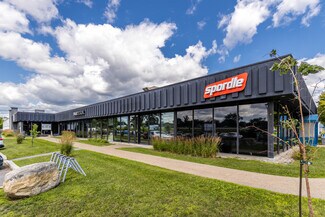 Plus de détails pour 600-616 Boul du Curé-Boivin, Boisbriand, QC - Bureau, Industriel/Logistique à louer