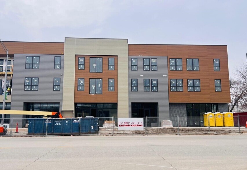 300 S 13th St, Tekamah, NE à louer - Photo de l’immeuble – Image 1 sur 1