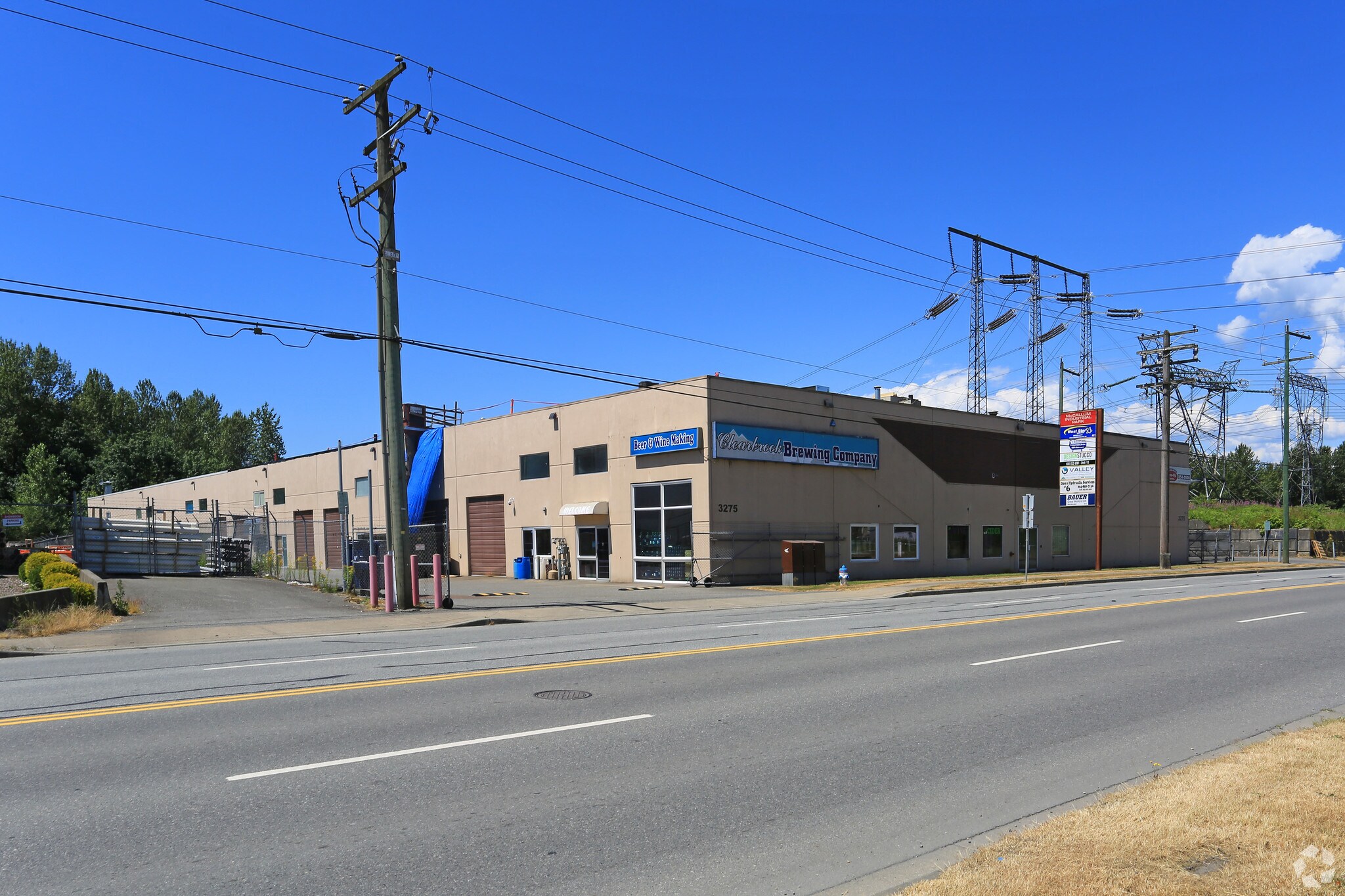 3275 Mccallum Rd, Abbotsford, BC à vendre Photo principale– Image 1 sur 4