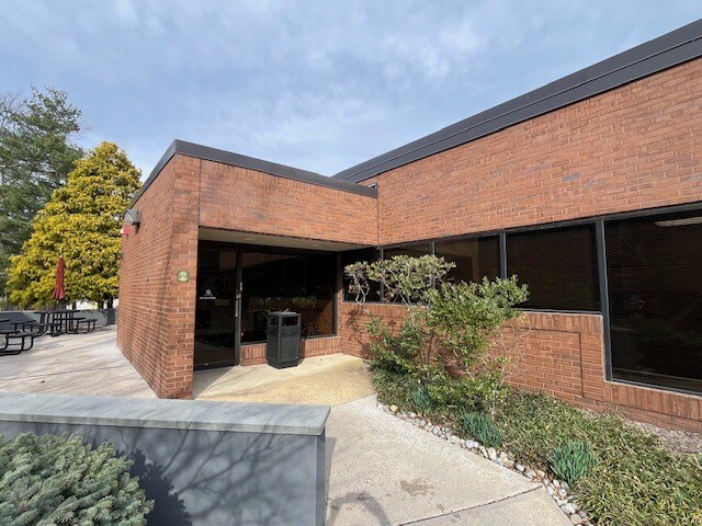 1000 Herrontown Rd, Princeton, NJ à louer Photo de l’immeuble– Image 1 sur 11