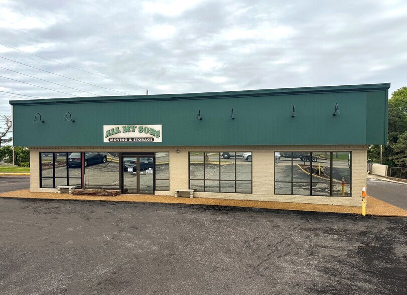 3594 N Lindbergh Blvd, Bridgeton, MO à louer - Photo de l’immeuble – Image 1 sur 4