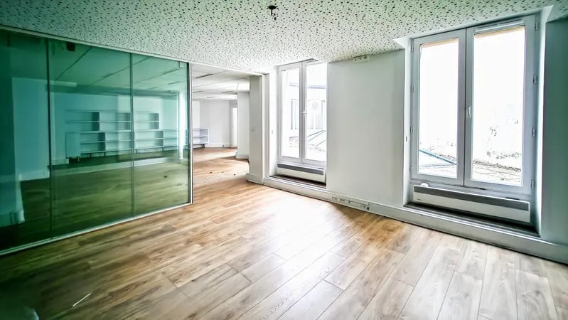 Bureau dans Paris à louer - Photo de l’immeuble – Image 3 sur 9