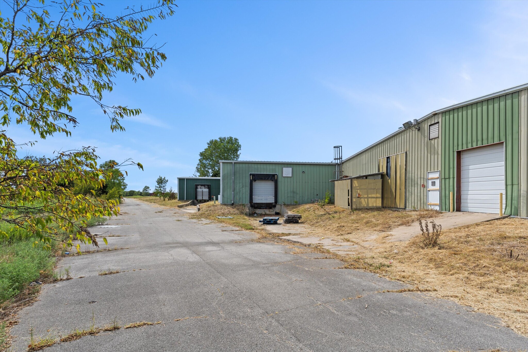 107 A St., Caney, KS à louer Photo de l’immeuble– Image 1 sur 9
