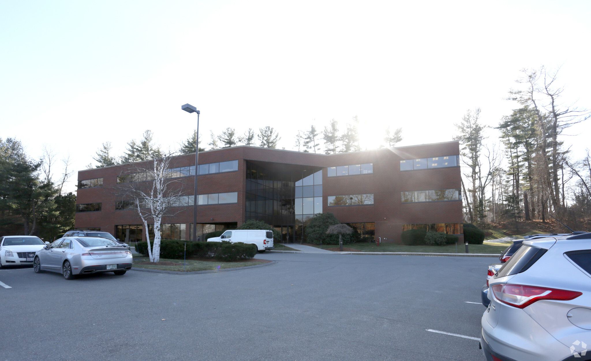 1 Executive Park Dr, Bedford, NH à louer Photo de l’immeuble– Image 1 sur 15