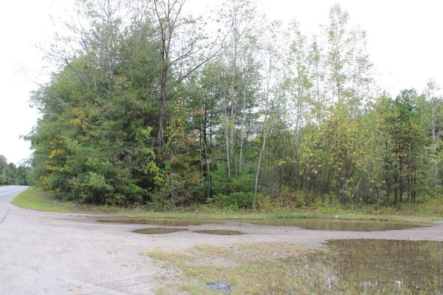 0 Millers Falls Road, Turners Falls, MA à vendre - Photo de l’immeuble – Image 3 sur 8