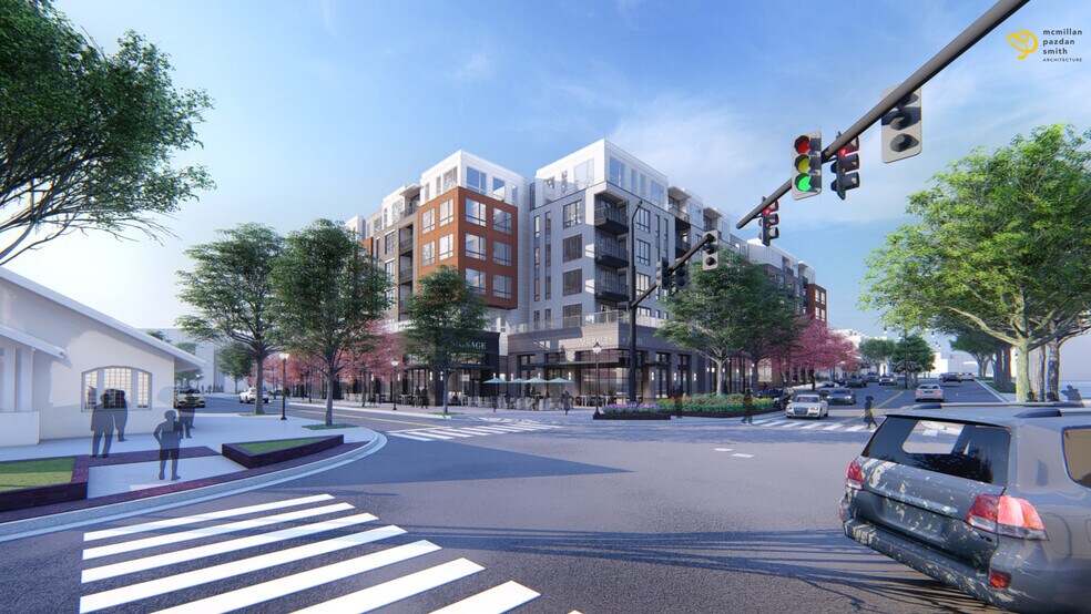 1015 S Main St, Greenville, SC à louer - Photo de l’immeuble – Image 1 sur 1