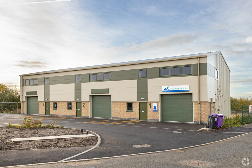 Willoughton Dr, Gainsborough à vendre - Photo de l’immeuble – Image 2 sur 3