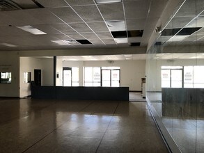 2833-2949 E Desert Inn Rd, Las Vegas, NV à louer Autre– Image 2 sur 5
