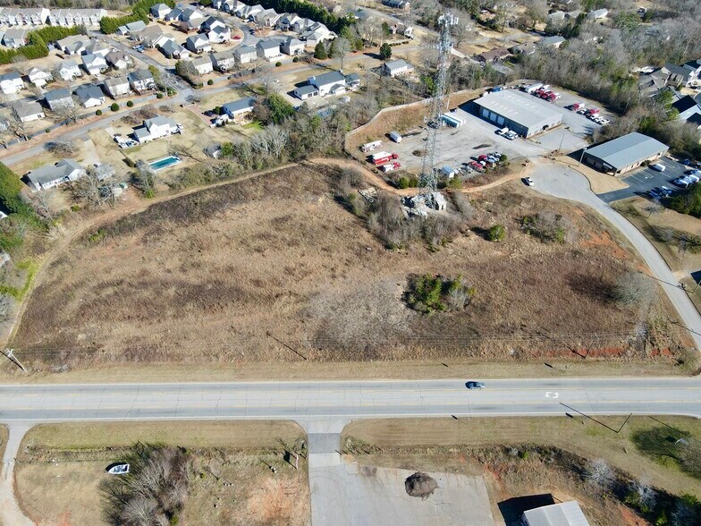 South Carolina 153 Hwy, Powdersville, SC à vendre - Photo de l’immeuble – Image 2 sur 4