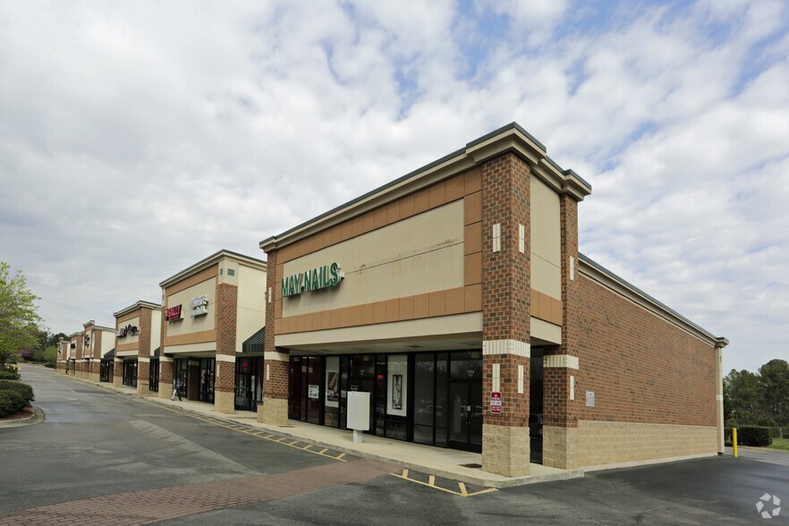 11216 Capital Blvd, Wake Forest, NC à louer - Photo de l’immeuble – Image 3 sur 12