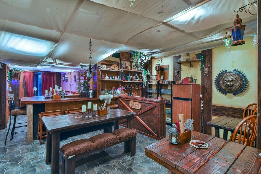 1230 S Olive St, Los Angeles, CA à louer - Photo de l’immeuble – Image 3 sur 19