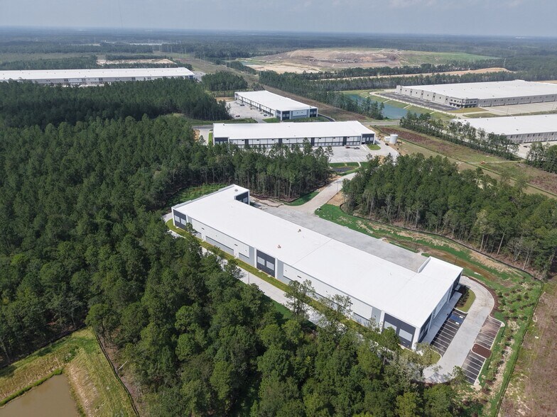 400 Kaizen Pky, Savannah, GA à louer - Photo de l’immeuble – Image 1 sur 8