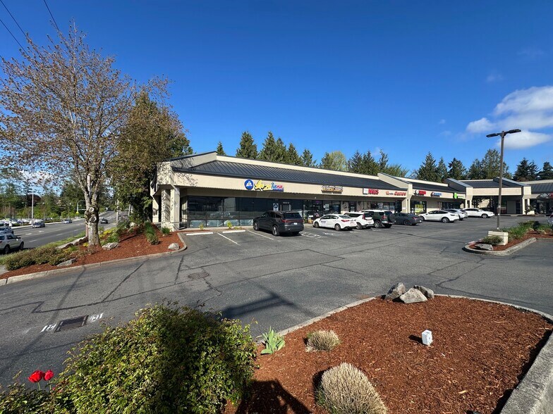 10700 SE 208th St, Kent, WA à louer - Photo de l’immeuble – Image 1 sur 15